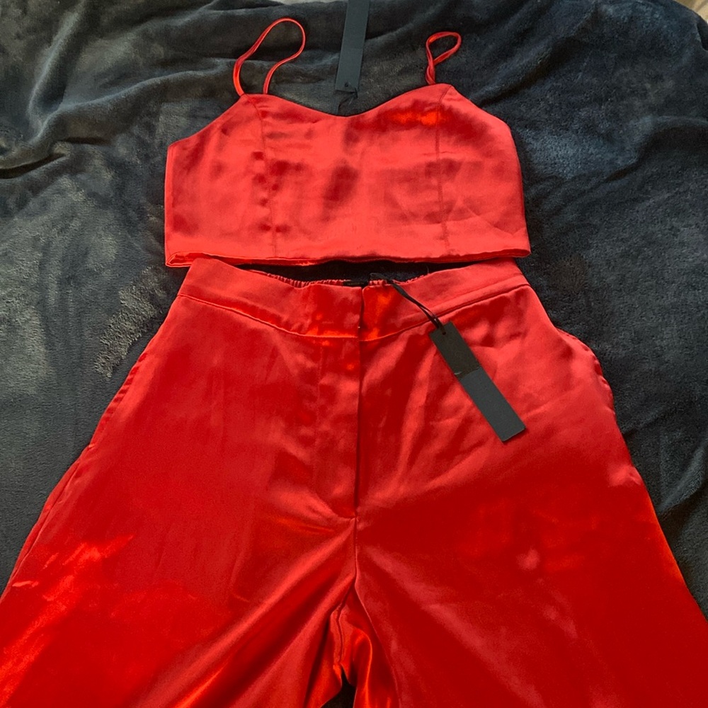 Two piece set house of Harlow S